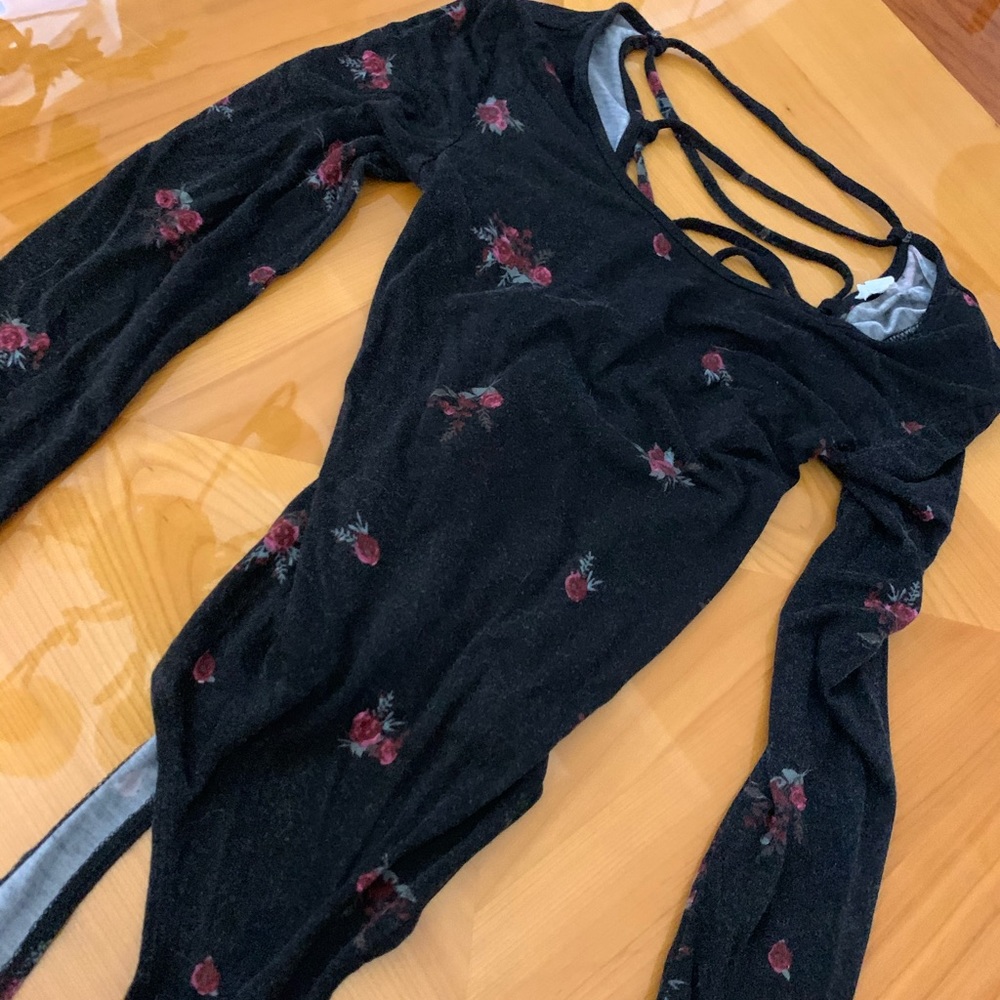 Garage black floral bodysuit